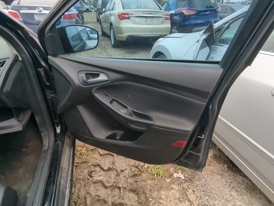 Ford Focus 2016 pasajero delantero derecho interior panel moldura MAY7W Foto 1 de 1