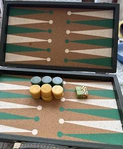 Vintage Crisloid Backgammon 30 Bakelite Emerald Green Butterscotch 1.25” Pieces - Picture 1 of 14