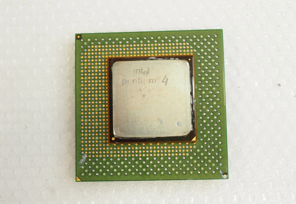 Intel Pentium 4 SL4WU 1.6GHz/256KB/400MHz Socket PGA423 CPU Processor - Image 1 of 4