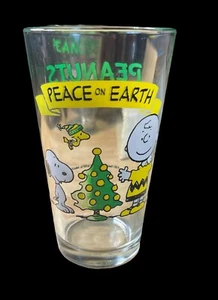 Peanuts Charlie Brown Snoopy Peace on Earth Glass Tumbler Christmas 6” 12-16 oz - Picture 1 of 6