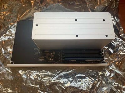 Apple Mac Pro A1289 Quad Core Logic Board 2.8GHz 8GB 820-2482-A Mid 2010 5,1 - Image 1 of 4