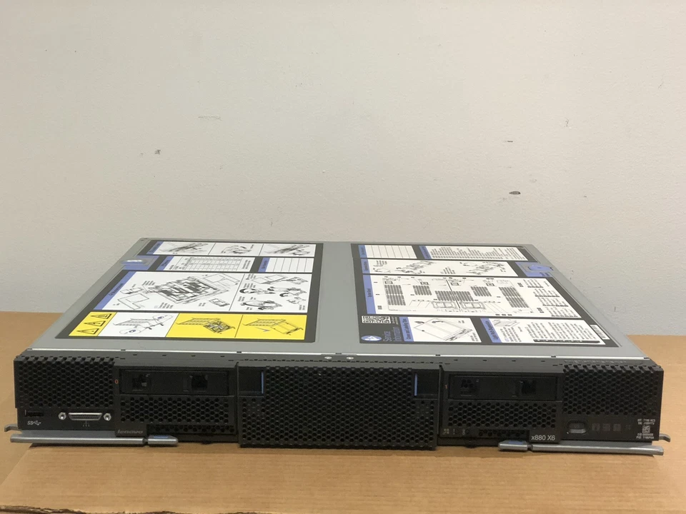 Lenovo FlexSystem x880 X6 Server Two E7-8867V3 2.5GHz 32 Core 512GB 2x SFF - Image 1 of 4