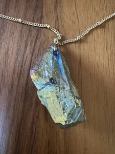 Titanium Aura Quartz Pendant Necklace 32” Gold Tone Boho Festival Jewelry - Picture 1 of 22