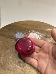 fwee Lip & Cheek Glowy Jelly Pot J& mini Sugar Powder keyring JM01 Comfort - Picture 1 of 5