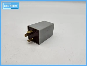 Original HELLA relay TBB24 4DB 002478-02 2(4)x18W+3W-12 V classic car - Picture 1 of 6