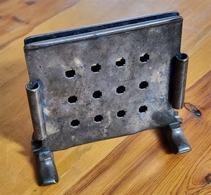 OLD ILLINOIS CENTRAL RAILROAD DINNING CAR ALL METAL MENU HOLDER 5.25" X 4.75" - Picture 1 of 6