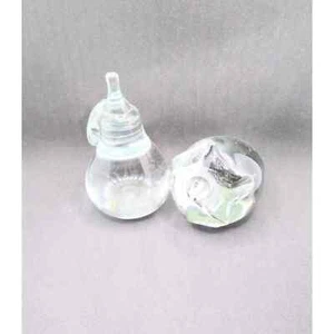 Clear glass paperweights,strawberry pear - Picture 1 of 4
