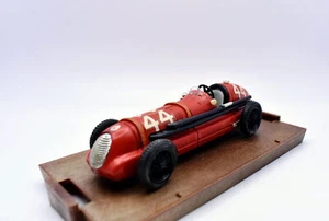 Coche De Fórmula 1 F1 Escala 1:43 Maserati 8 Cilindros Brumm Diecast Subasta - Imagen 1 de 4
