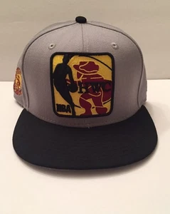 New Era 59FIFTY Cleveland Cavaliers Fitted Hat Size 7 1/4 Hardwood Classic Hat - Picture 1 of 9