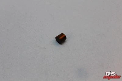 NOS Yamaha OEM Taper Plug 76-78 YZ250 76-78 YZ400 75-76 DT250 90336-11025-00 - Imagem 1 de 4