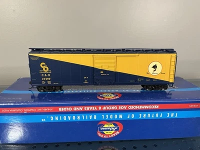 HO Scale Athearn RTR Chesapeake & Ohio C&O #21299 50' Single Door Boxcar Chessie - Image 1 of 4
