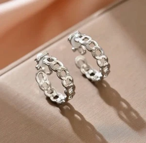 Clip en 1 1/4" plata cadena mediana pendientes de aro traseros abiertos - Imagen 1 de 4