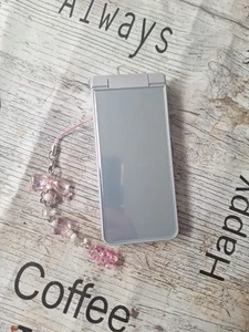 sharp aquos 601sh - Zdjęcie 1 z 2