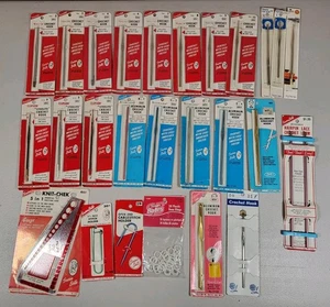 Grande lotto di ganci all'uncinetto Susan Bates e vari Accessori attrezzi per uncinetto - Foto 1 di 9