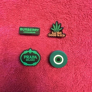 Lot of 4 Croc Jibbitz Charms Green Themed Weed 420 Crocs USA Seller - Picture 1 of 2