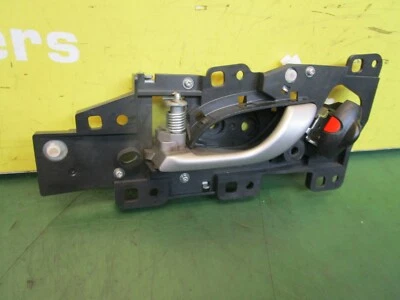 HONDA CIVIC MK8 05-11 INTERIOR DOOR HANDLE PASSENGER FRONT - Image 1 of 4