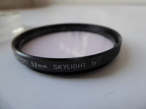 Genuine Canon 52mm Skylight 1x Filter - Cleaned and Checked - BLACK METAL RIM - Picture 1 of 3