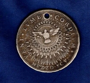 STATO PONTIFICIO 1774 SEDE VACANTE 1/2 SCUDO - MONETA FORATA QUALITA' BB - Bild 1 von 2