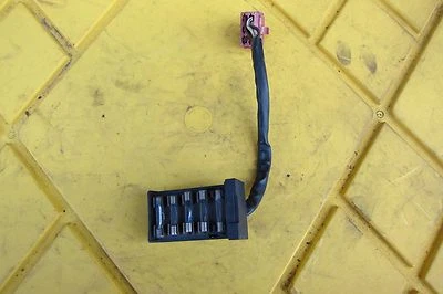 CAIXA DE FUSÍVEIS MAGNA 1982 HONDA VF750C V45 - Imagem 1 de 4