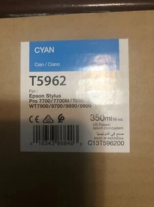 04-2021 Genuina EPSON T5962 Tinta cian 350 ml para lápiz óptico 7700/7890/7900/9890/9900 - Imagen 1 de 2