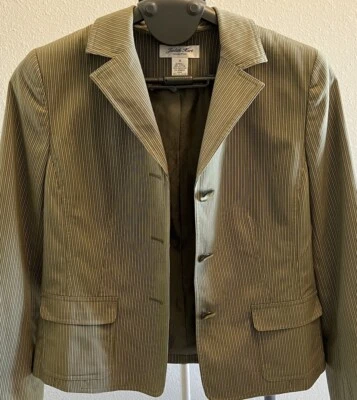 Blazer feminino Judith Hart Collection listrado forrado com três botões | Tamanho 10 - Imagem 1 de 4