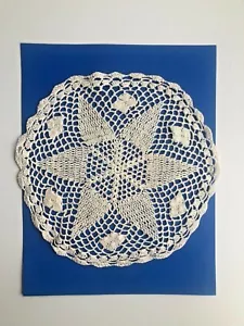 Vintage Hand Crochet Ivory Doily Approx 8.75" Dia Round Scalloped Edge - Picture 1 of 3