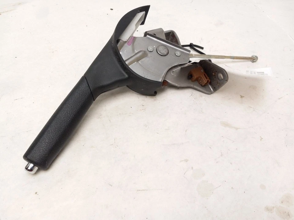 MANIJA DE FRENO DE ESTACIONAMIENTO DE EMERGENCIA para TOYOTA PRIUS C 2013 OEM Foto 1 de 4