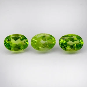 π 2.54ct 3pcs Lot Oval Natural Green Peridot - Untreated, Africa Gemstone - Picture 1 of 4