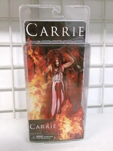 NECA - CARRIE 2013 REMAKE BLOODY DRESS VARIANT - NEU!! #21 - Bild 1 von 6