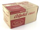 Boîte vintage craie alpha blanche WCC Weber Costello Canada carton un brut T492