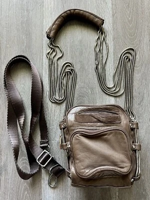 Bolsa satchel Alexander Wang Mocha couro marrom corrente Brenda tiracolo - Imagem 1 de 4