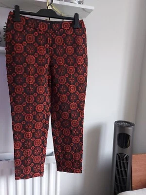Boden Bistro Crop Trousers Womens Uk 6 Red Damask Pattern - Image 1 of 4