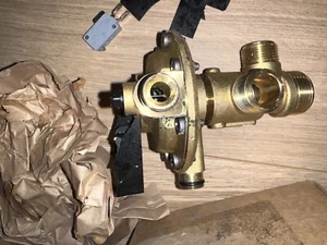 JAGUAR, PROTHERM, IKON S021002478 3 WAY VALVE GENUINE PART (A) - Picture 1 of 9