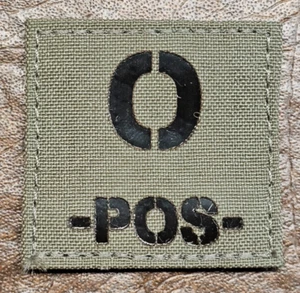 FirstSpear IR Blutgruppe Zell Tag ID Patch O POS Ranger grün schwarz 2" Haken hinten - Bild 1 von 2