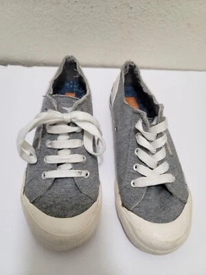 Rocket Dog Women's Gray Canvas Lace Up Sneakers Size 7.5 - Image 1 of 4