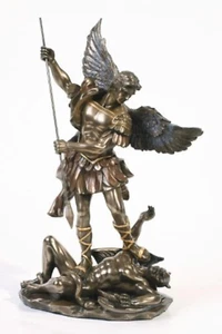 Sale - Archangel St Saint Michael Statue Sculpture Magnificent - Picture 1 of 5