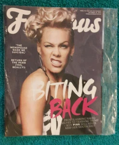 Fabulous Magazine - PINK! Ore Oduba (Strictly) - October 15th 2017 Sun BRAND NEW - Bild 1 von 1