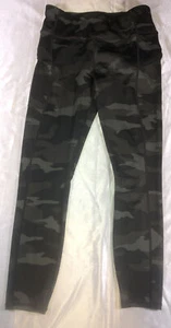 Athleta Camouflage Zipper Pockets Leggings Size S - Picture 1 of 13