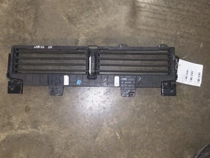 2025 Equinox RS 1.5L Upper Air Shutter 1728209 - Bild 1 von 12