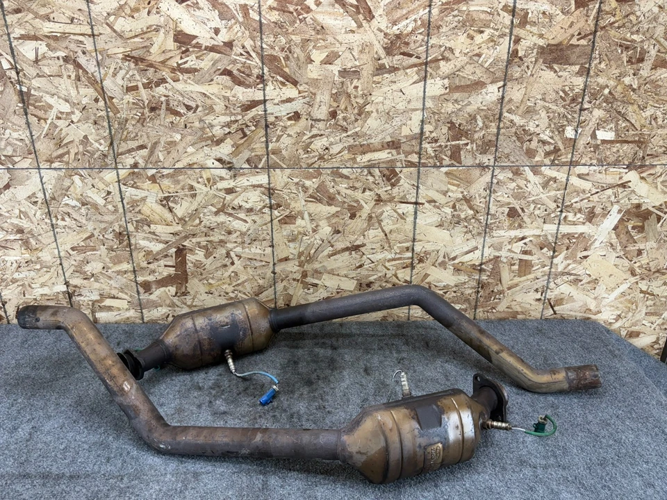 JUEGO SILENCIADOR TUBO COLECTOR ESCAPE FORD THUNDERBIRD 2002-2005 OEM Foto 1 de 4