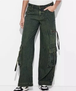 Wild Fable Green Washed Denim Cargo Jeans Size 8 Mid Rise Wide Leg Ret. $34 - Picture 1 of 5
