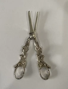 Vintage Silver Plated Shears Grape Vines Foxes 6.25” SPAIN - Picture 1 of 7
