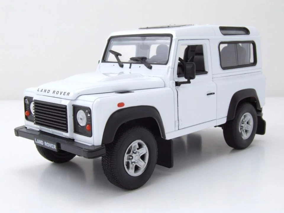 Land Rover Defender Bianco Modellino 1:24 Welly - Immagine 1 di 4