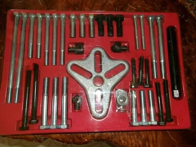 JUEGO DE EXTRACTORES DE PERNOS PITTSBURGH 37824 PARA POLEAS DE ENGRANAJES, VOLANTE, ETC. ~ 46 PIEZAS. Foto 1 de 4