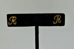 14K Yellow Gold "R" Letter Push Back Stud Earrings - Picture 1 of 4