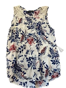 Relativity Womens L Floral Sleeveless Top Lace Tassel Red White Blue 4th of July - Picture 1 of 5