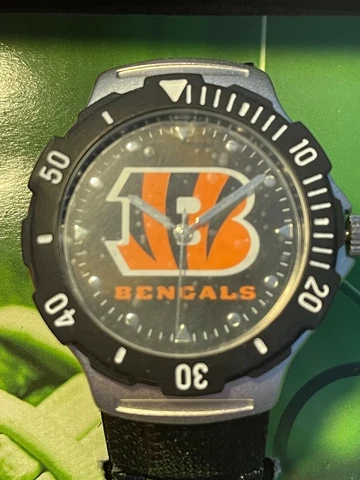 Cincinnati Bengals NFL Game Time Men's Watch (Officially Licensed) !!NEW!! Cover