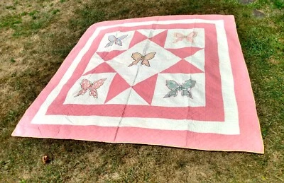 Антикварное розовое и белое одеяло-бабочка 71 на 71 дюйм - Изображение 1 из 4