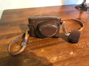 Vintage Yamamoto Pax camera with original leather case and rare extra lense. - Picture 1 of 12