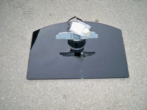 Sony Bravia KDL-52XBR9 52" tv stand with screws - Picture 1 of 3